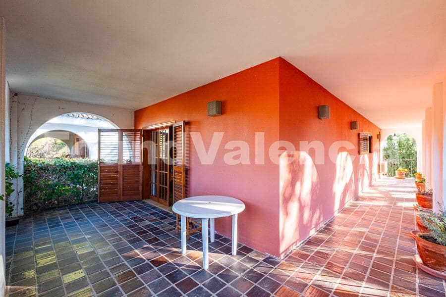 6 soveværelse Villa til salg i Chiva - € 1.390.000 (Ref: 8002326)