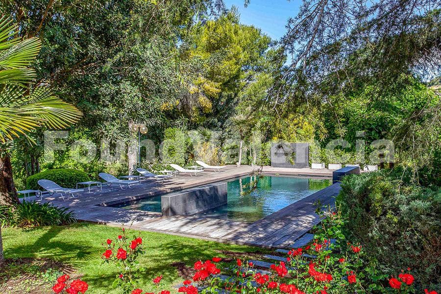 6 soveværelse Villa til salg i Chiva - € 1.390.000 (Ref: 8002326)