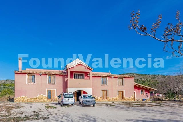 12 bedroom Villa for sale in Onil - € 975,000 (Ref: 8002791)