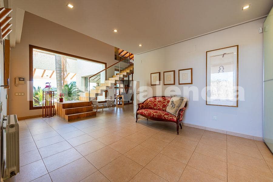 4 soveværelse Villa til salg i Ontinyent - € 600.000 (Ref: 8116082)