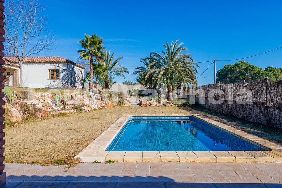 4 soveværelse Villa til salg i Ontinyent - € 600.000 (Ref: 8116082)