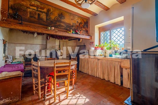 17 bedroom Villa for sale in Bocairent - € 3,000,000 (Ref: 8128841)