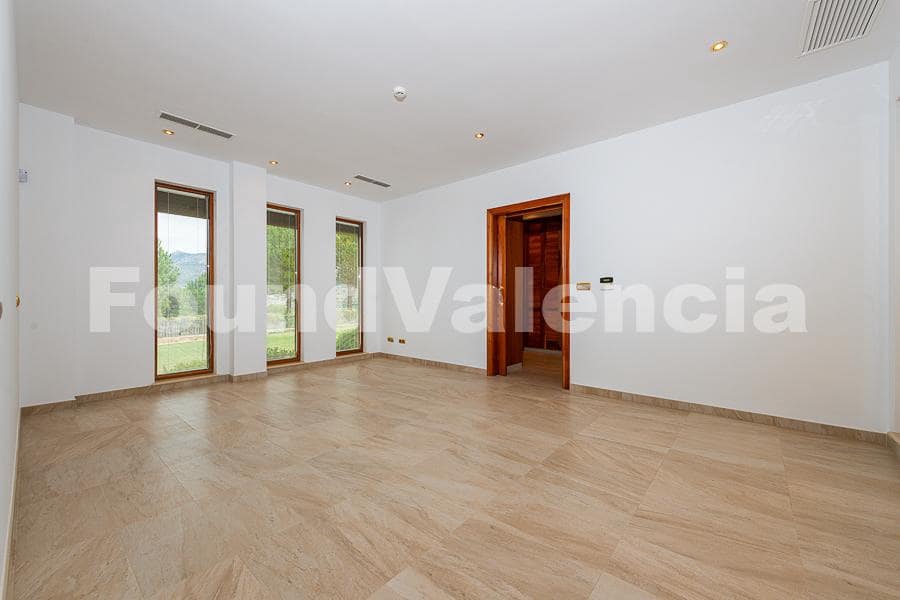 10 slaapkamer Finca/Landhuis te koop in Alcoy / Alcoi - € 2.600.000 (Ref: 8145273)