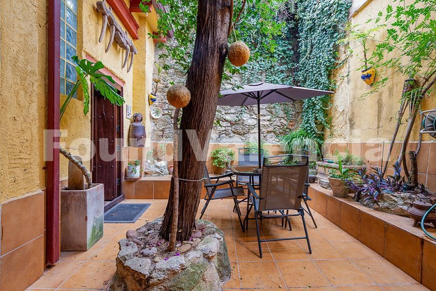 6 soveværelse Villa til salg i Albaida - € 420.000 (Ref: 8198211)