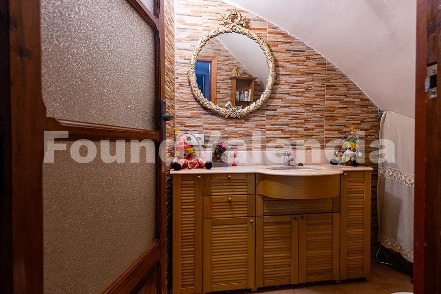 4 soveværelse Villa til salg i Albaida - € 220.000 (Ref: 8238264)