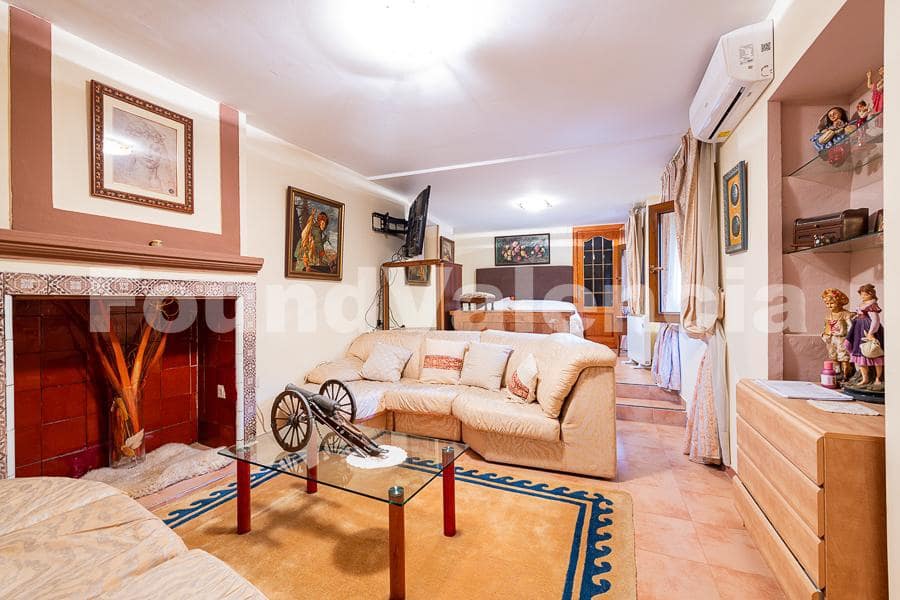 4 soveværelse Villa til salg i Albaida - € 220.000 (Ref: 8238264)