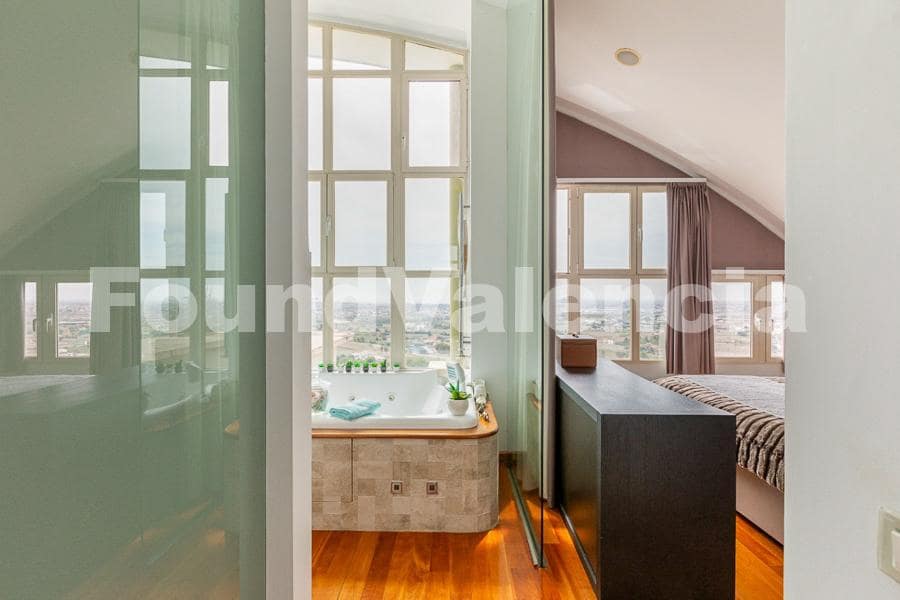 5 soveværelse Lejlighed til salg i Valencia by - € 1.410.000 (Ref: 8337429)