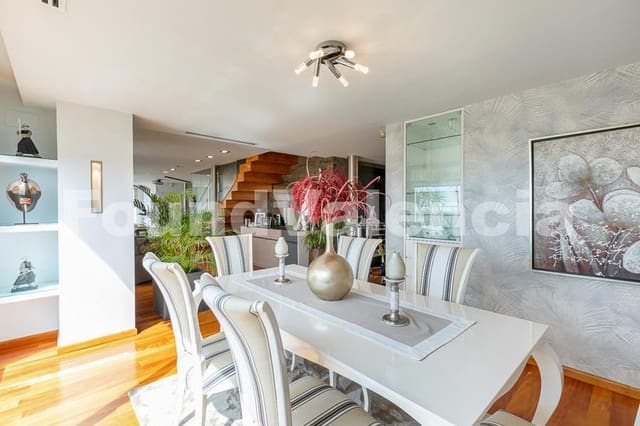 5 bedroom Apartment for sale in Valencia city - € 1,410,000 (Ref: 8337429)