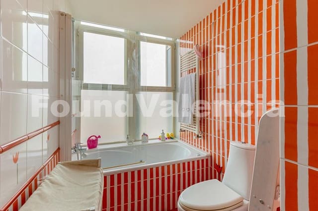 5 bedroom Apartment for sale in Valencia city - € 1,410,000 (Ref: 8337429)