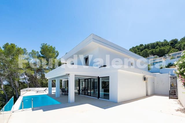 6 soverom Villa til salgs i Chiva - € 1 150 000 (Ref: 8384645)