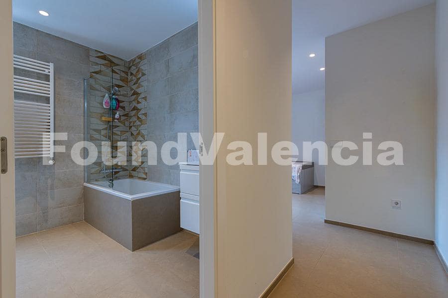 5 bedroom Villa for sale in L'Eliana - € 1,200,000 (Ref: 8488457)