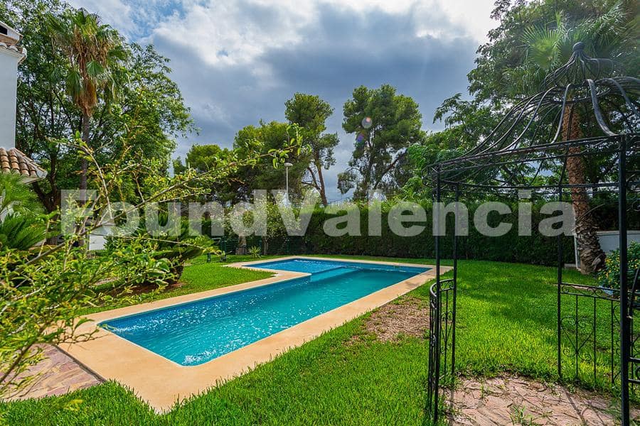 6 slaapkamer Villa te koop in L'Eliana - € 865.000 (Ref: 8511249)