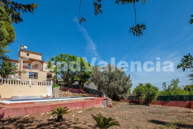 4 soverom Villa til salgs i Chiva - € 349 000 (Ref: 8583244)