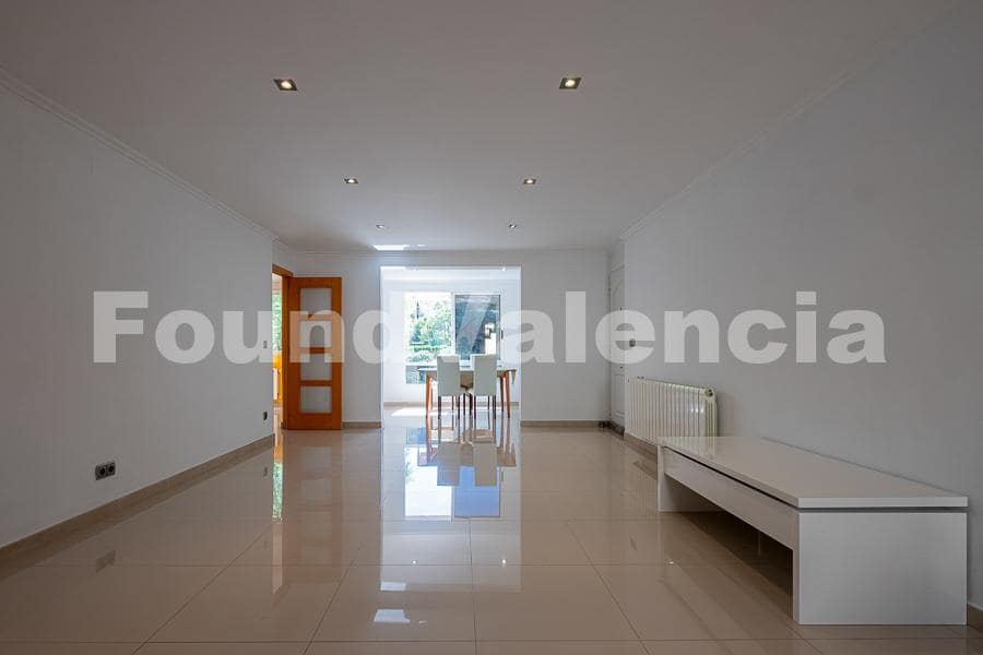 4 soverom Villa til salgs i Chiva - € 349 000 (Ref: 8583244)