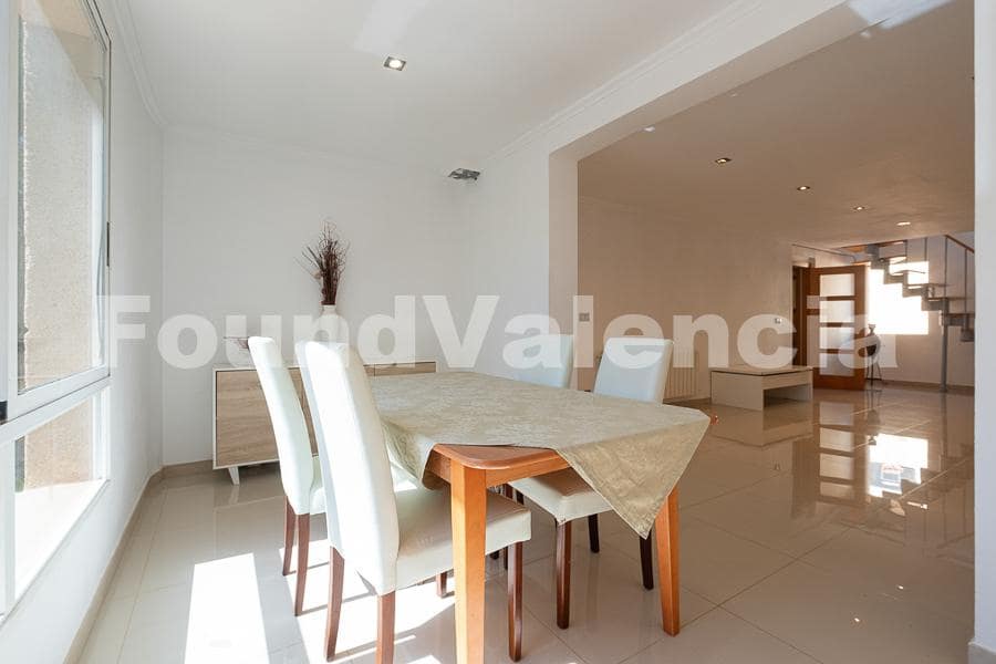 4 soverom Villa til salgs i Chiva - € 349 000 (Ref: 8583244)