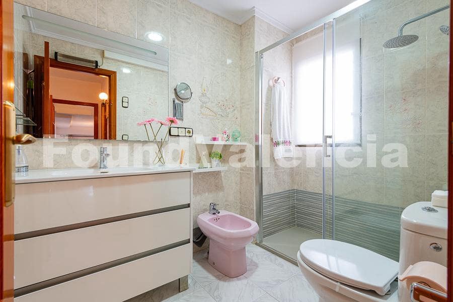 11 bedroom Villa for sale in L'Eliana - € 690,000 (Ref: 8664786)