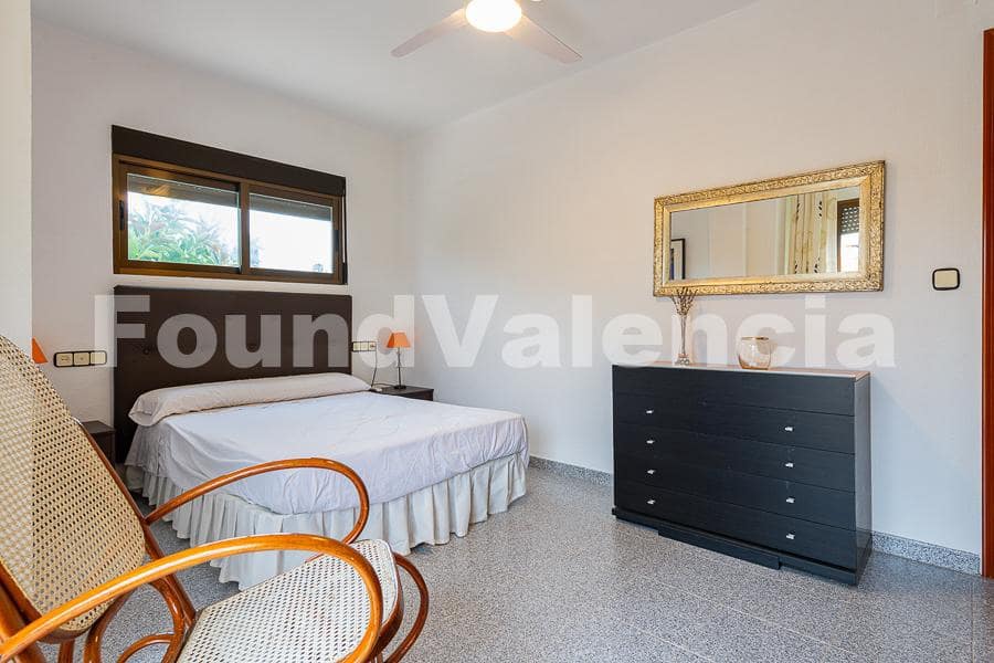 11 bedroom Villa for sale in L'Eliana - € 690,000 (Ref: 8664786)