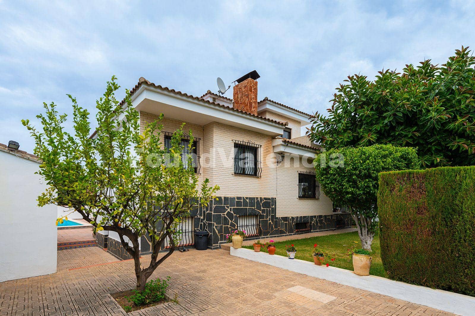 11 sovrum Villa till salu i L'Eliana - 690 000 € (Ref: 8677381)