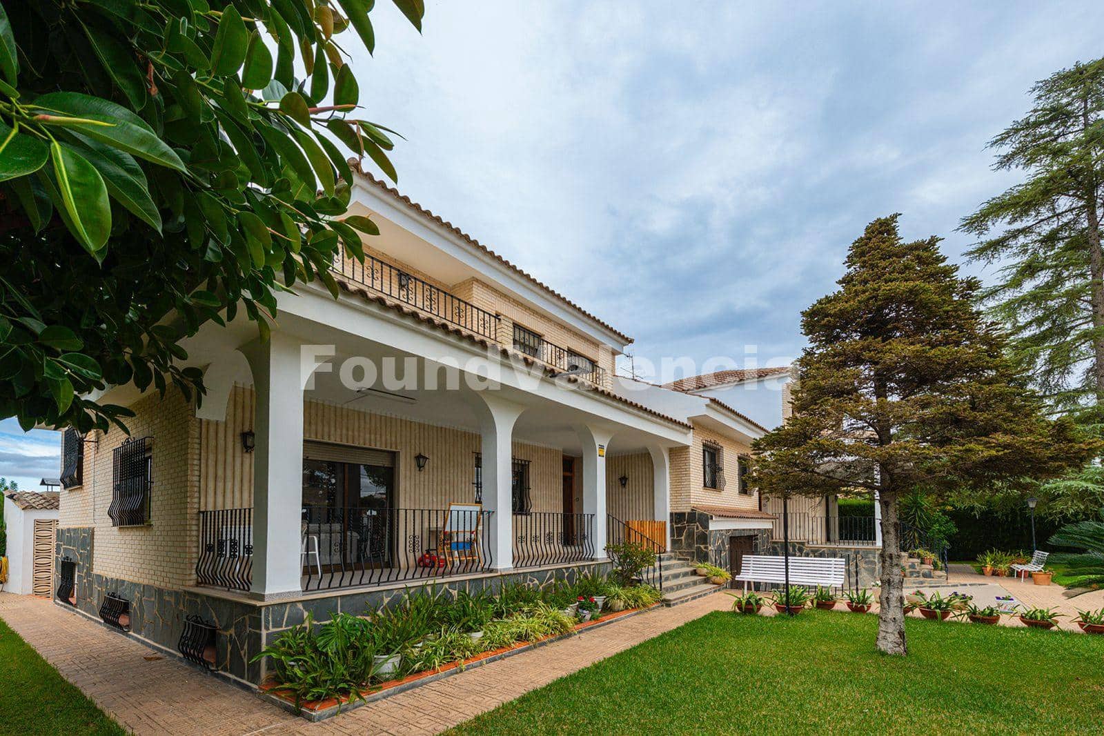 11 sovrum Villa till salu i L'Eliana - 690 000 € (Ref: 8677381)