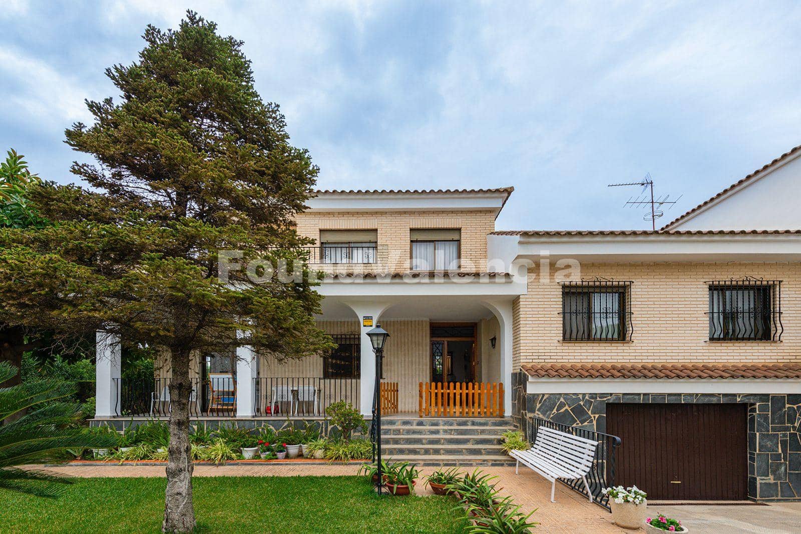 11 sovrum Villa till salu i L'Eliana - 690 000 € (Ref: 8677381)