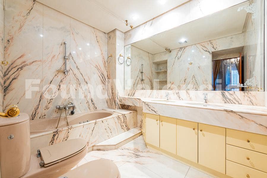 16 soveværelse Lejlighed til salg i Valencia by - € 820.000 (Ref: 8697600)