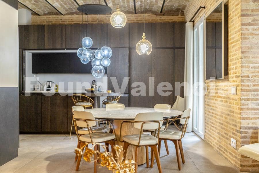 4 bedroom Apartment for sale in Valencia city - € 1,195,000 (Ref: 8807537)