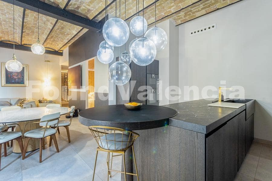 4 bedroom Apartment for sale in Valencia city - € 1,195,000 (Ref: 8807537)