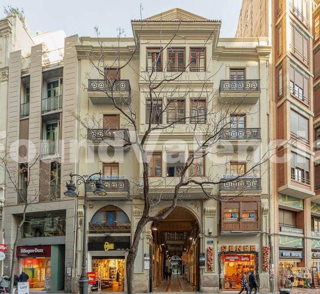 4 bedroom Apartment for sale in Valencia city - € 1,195,000 (Ref: 8807537)