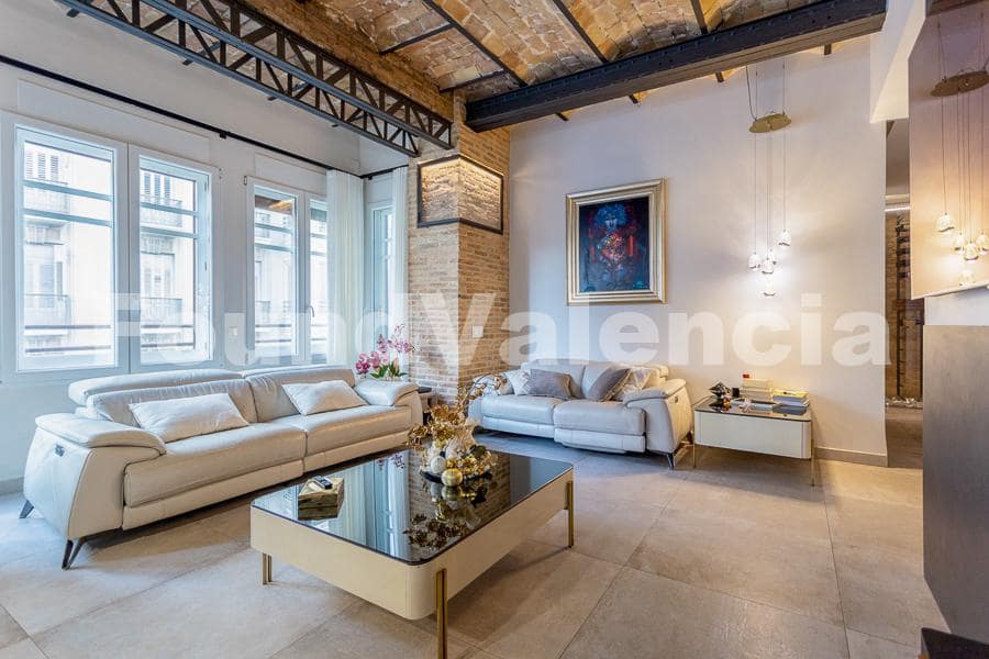 4 bedroom Apartment for sale in Valencia city - € 1,195,000 (Ref: 8807537)