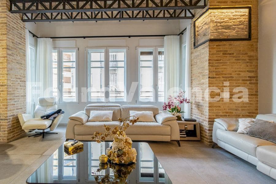 4 bedroom Apartment for sale in Valencia city - € 1,195,000 (Ref: 8807537)