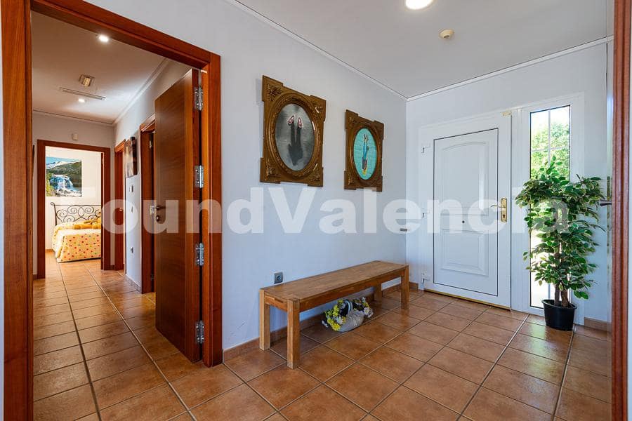 3 soveværelse Villa til salg i Alberic - € 450.000 (Ref: 8821546)