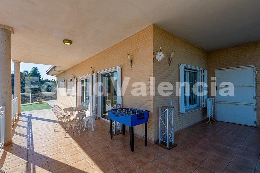 3 soveværelse Villa til salg i Alberic - € 450.000 (Ref: 8821546)