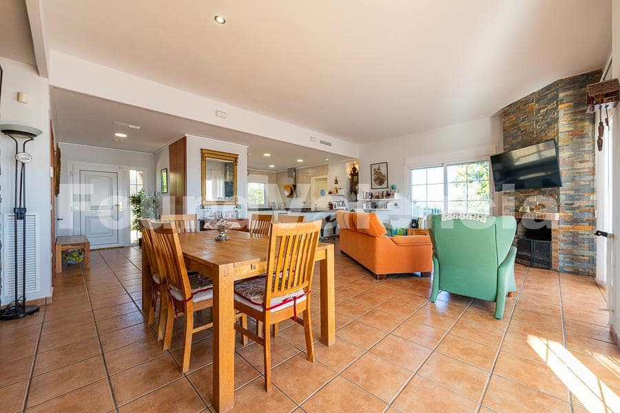 3 soveværelse Villa til salg i Alberic - € 450.000 (Ref: 8821546)