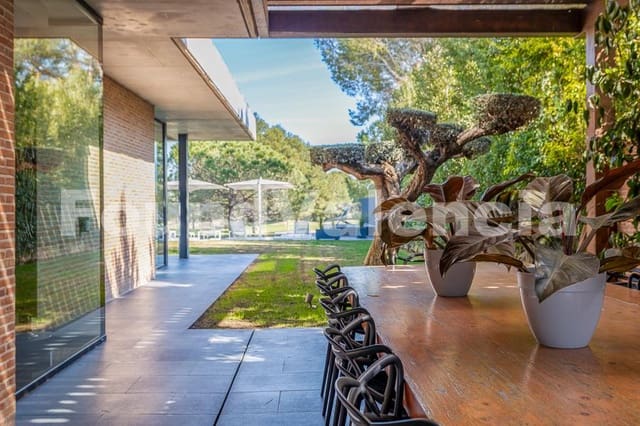 6 soverom Villa til salgs i Bétera - € 4 000 000 (Ref: 8885465)