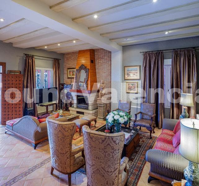 5 bedroom Villa for sale in Burriana / Borriana - € 1,300,000 (Ref: 8896024)