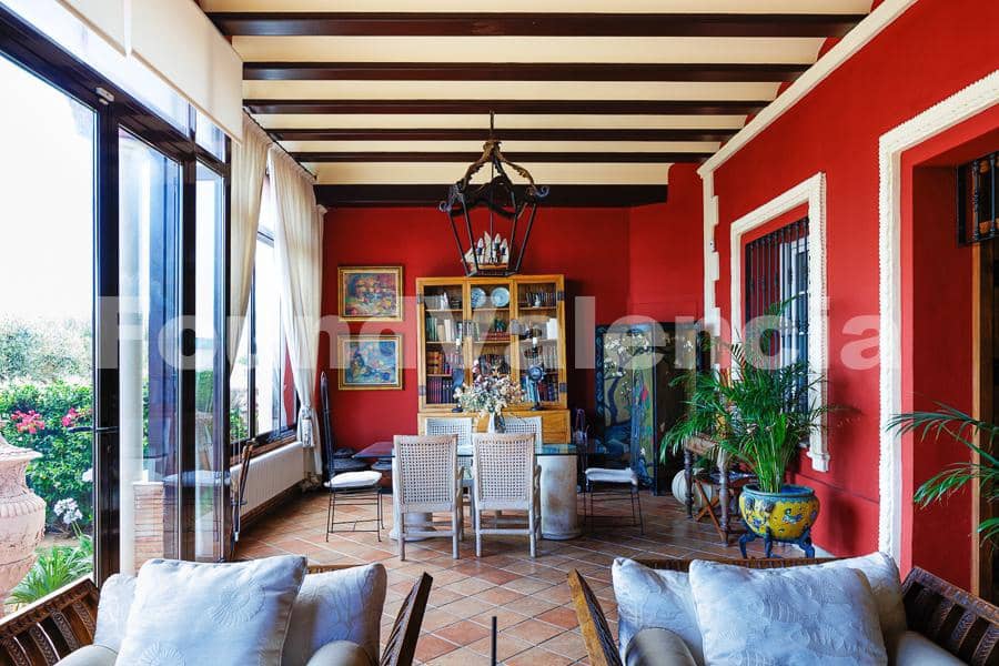 5 bedroom Villa for sale in Burriana / Borriana - € 1,300,000 (Ref: 8896024)