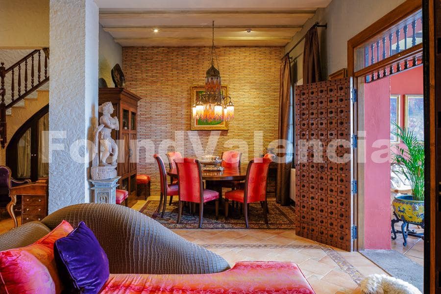 5 bedroom Villa for sale in Burriana / Borriana - € 1,300,000 (Ref: 8896024)