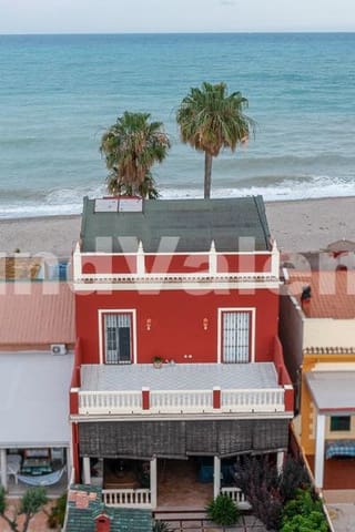 5 bedroom Villa for sale in Burriana / Borriana - € 1,300,000 (Ref: 8896024)