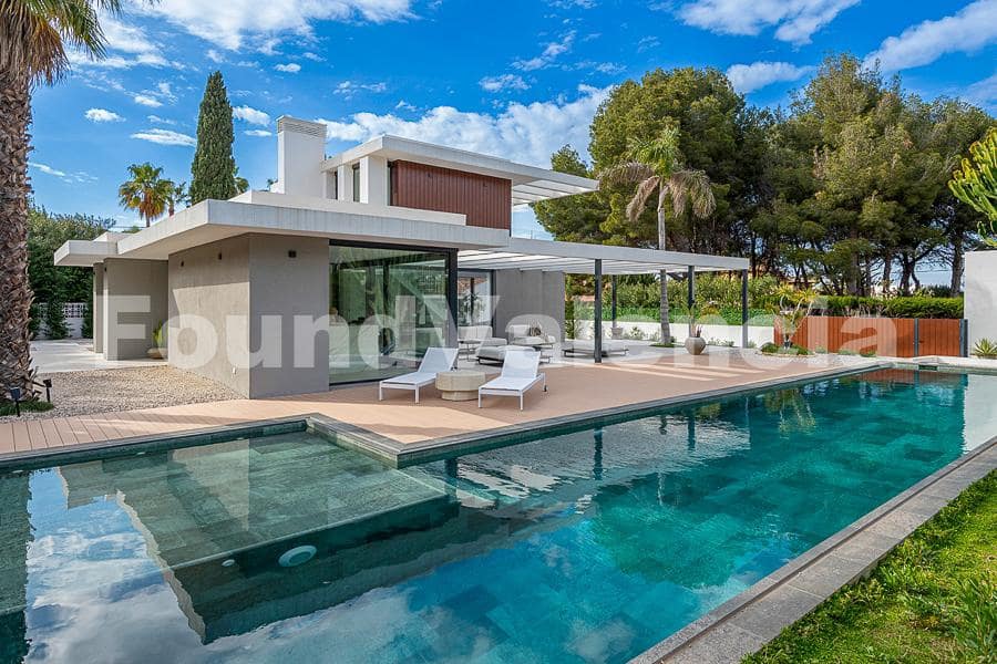 4 soveværelse Villa til salg i Denia - € 1.990.000 (Ref: 8907010)
