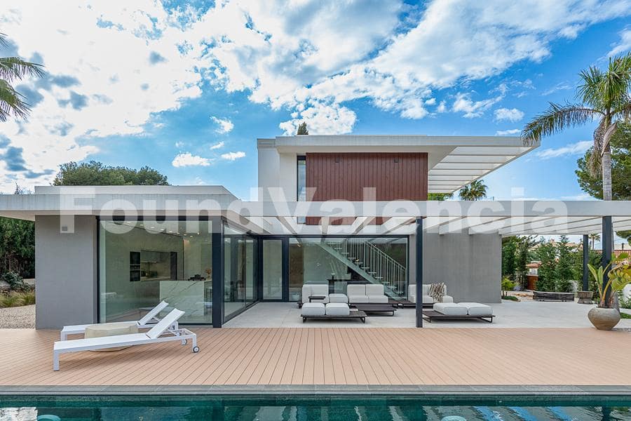 4 soveværelse Villa til salg i Denia - € 1.990.000 (Ref: 8907010)