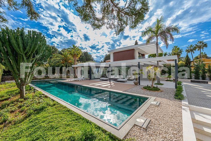 4 soveværelse Villa til salg i Denia - € 1.990.000 (Ref: 8907010)