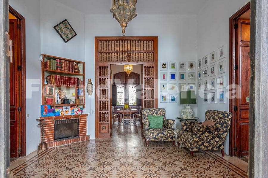 13 soveværelse Villa til salg i Benicassim - € 4.000.000 (Ref: 8934685)