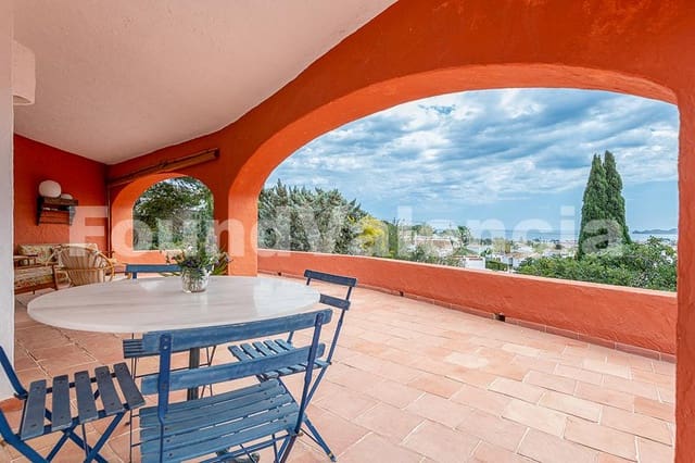 4 slaapkamer Villa te koop in Javea / Xàbia - € 1.690.000 (Ref: 8956454)