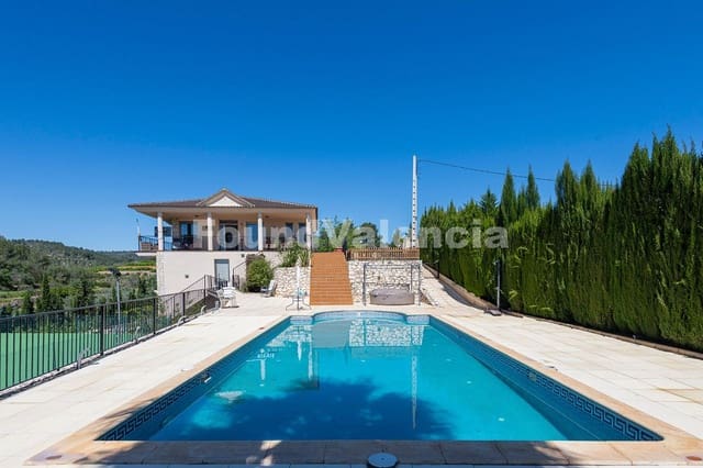 8 soveværelse Villa til salg i Chella - € 450.000 (Ref: 8971727)