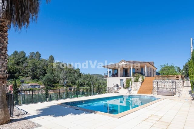 8 soveværelse Villa til salg i Chella - € 450.000 (Ref: 8971727)