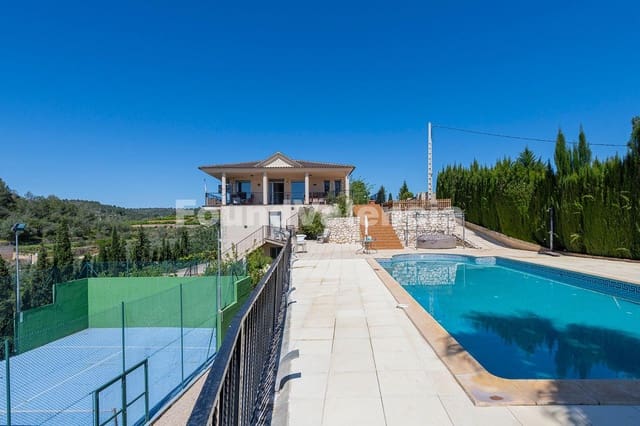 8 soveværelse Villa til salg i Chella - € 450.000 (Ref: 8971727)