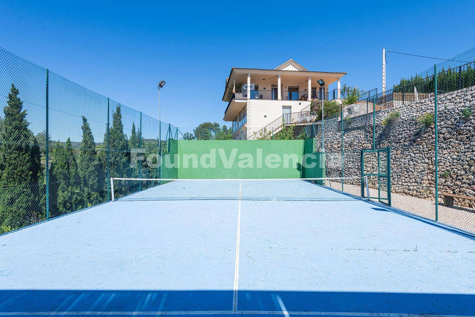 8 soveværelse Villa til salg i Chella - € 450.000 (Ref: 8971727)