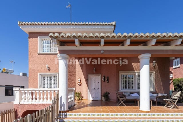 6 slaapkamer Villa te koop in La Cañada, Paterna - € 599.000 (Ref: 9019766)