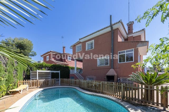 6 slaapkamer Villa te koop in La Cañada, Paterna - € 599.000 (Ref: 9019766)