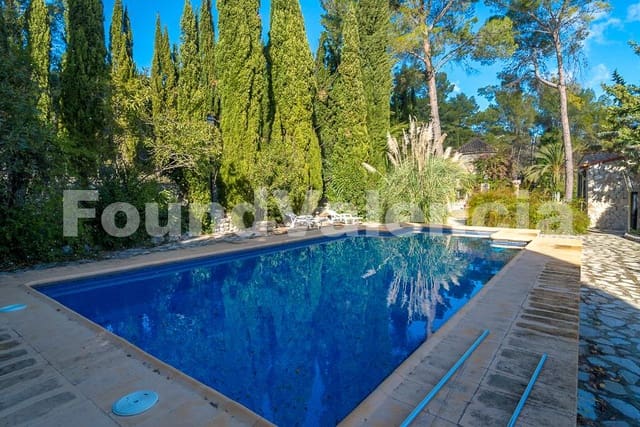 5 bedroom Villa for sale in Xàtiva - € 600,000 (Ref: 9041727)